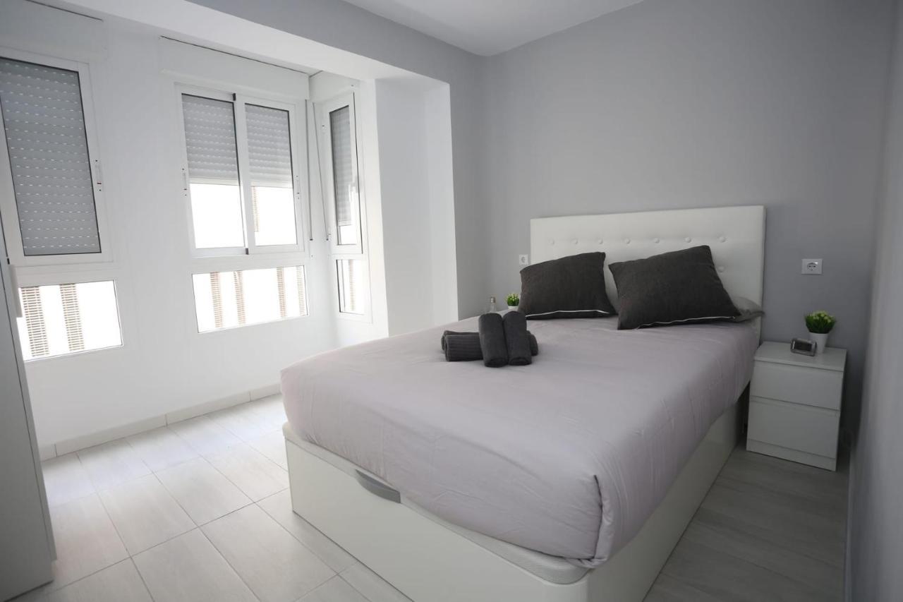 Apartamentos Navas Gam Alicante Exterior photo